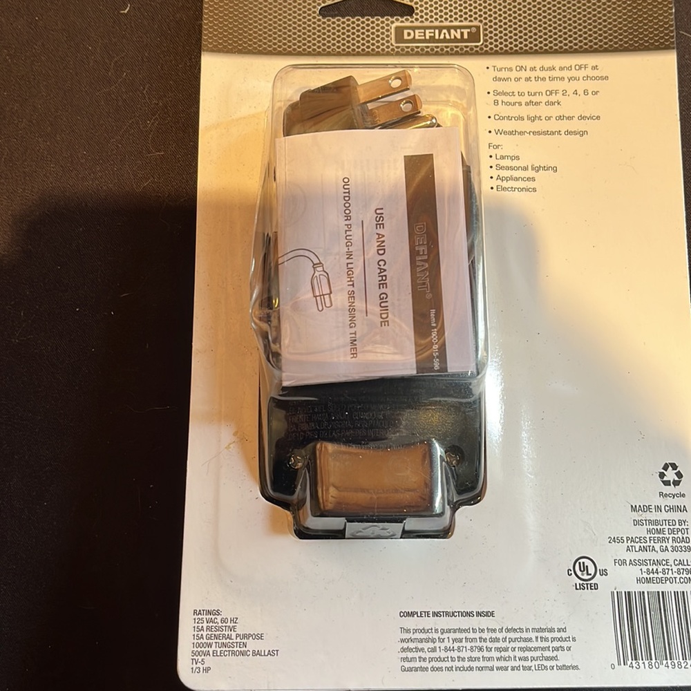 Outdoor Plug-In Light Sensing Timer. Defiant. - Picture 5 of 5